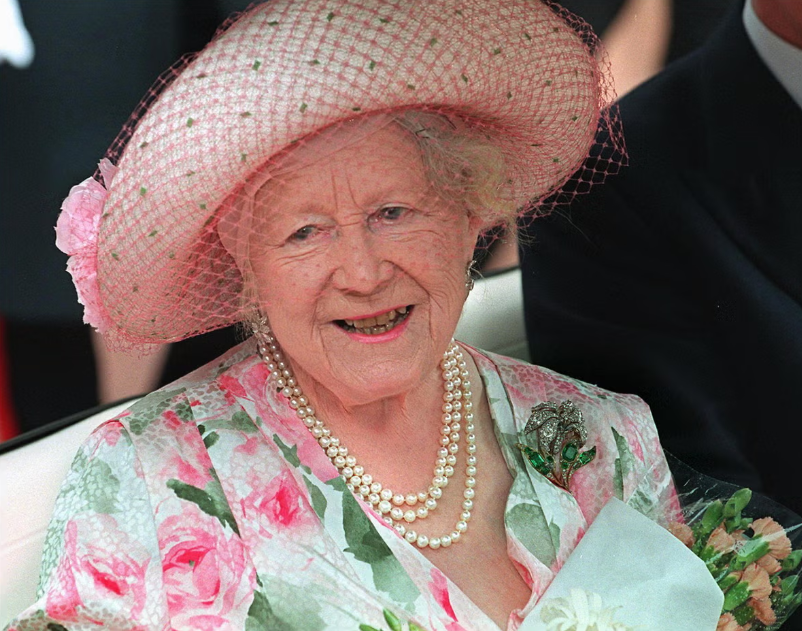 An image of Queen Elizabeth the Queen Mother